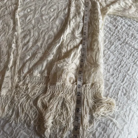 Daytrip Anthropologie Lace Fringe Kimono Cardigan XL Boho Festival - Picture 8 of 9